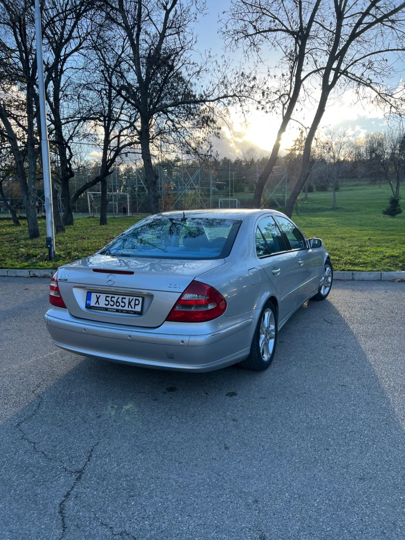 Mercedes-Benz E 320, снимка 4 - Автомобили и джипове - 52598015