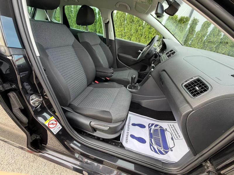 VW Polo 1.6tdi 90k.c* Климатроник* Подгрев* ЛИЗИНГ, снимка 14 - Автомобили и джипове - 52539437