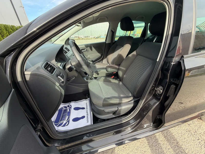 VW Polo 1.6tdi 90k.c* Климатроник* Подгрев* ЛИЗИНГ, снимка 10 - Автомобили и джипове - 52539437