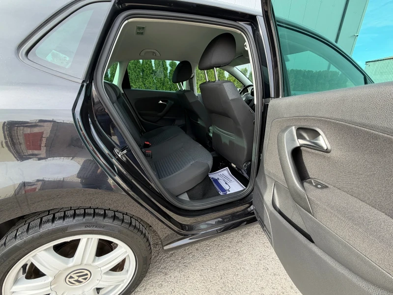 VW Polo 1.6tdi 90k.c* Климатроник* Подгрев* ЛИЗИНГ, снимка 13 - Автомобили и джипове - 52539437