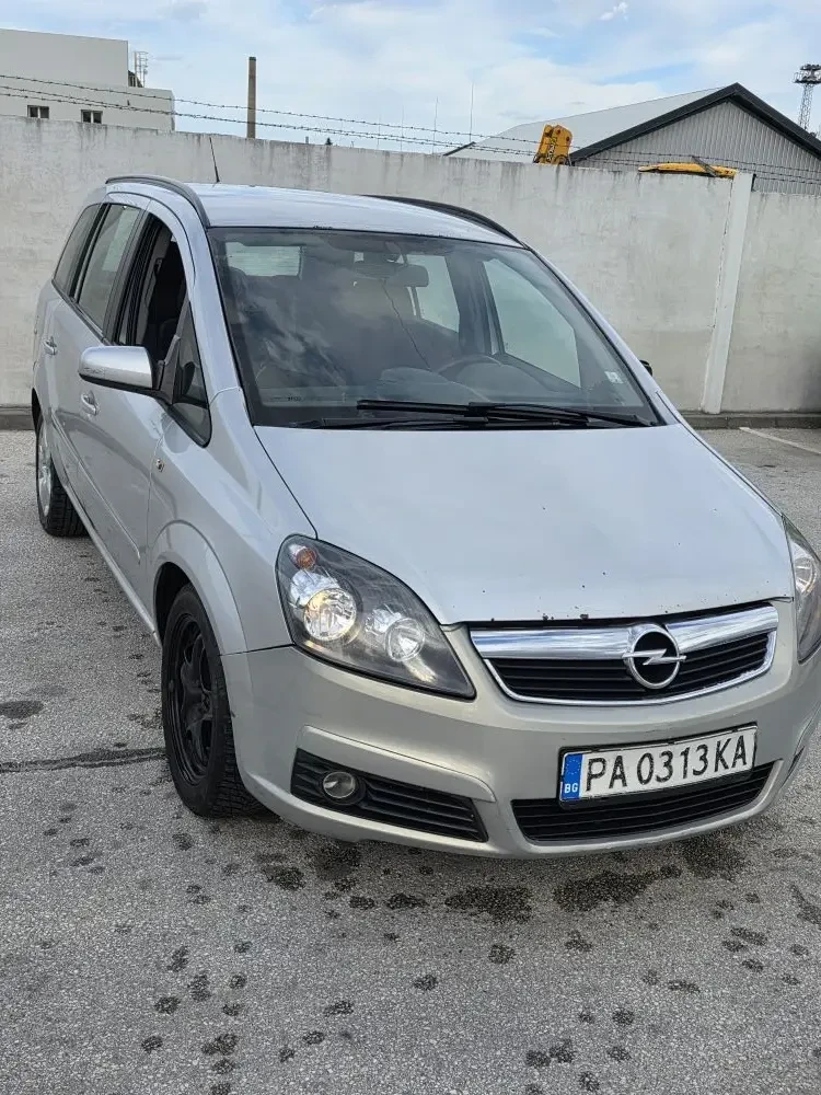 Opel Zafira, снимка 2 - Автомобили и джипове - 54128283