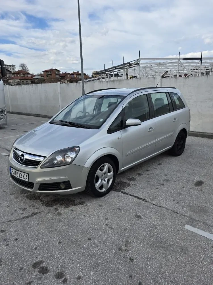 Opel Zafira, снимка 3 - Автомобили и джипове - 54128283