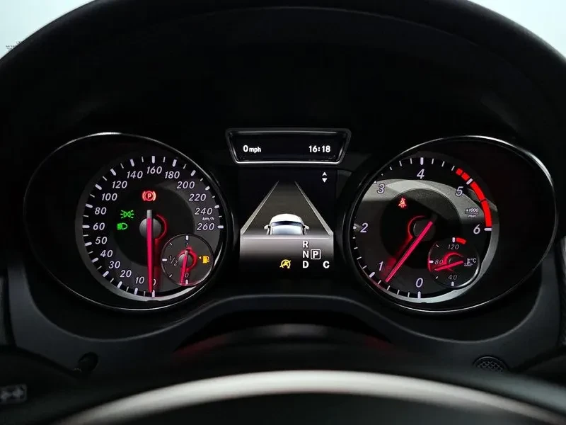 Mercedes-Benz CLA 200 D 4MATIC* �������* �����* �������* ��������� | Mobile.bg � ����������� 8