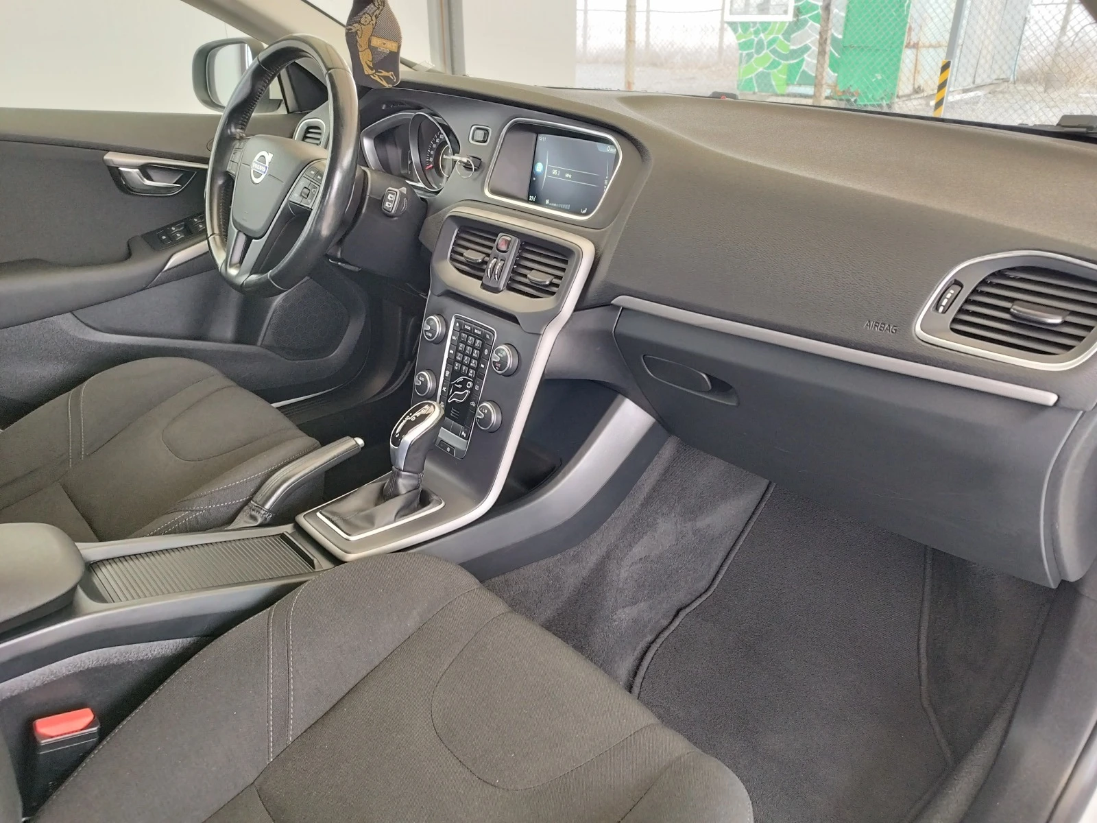 Volvo V40 1.6     D2   EVRO  5B | Mobile.bg — изображение 12