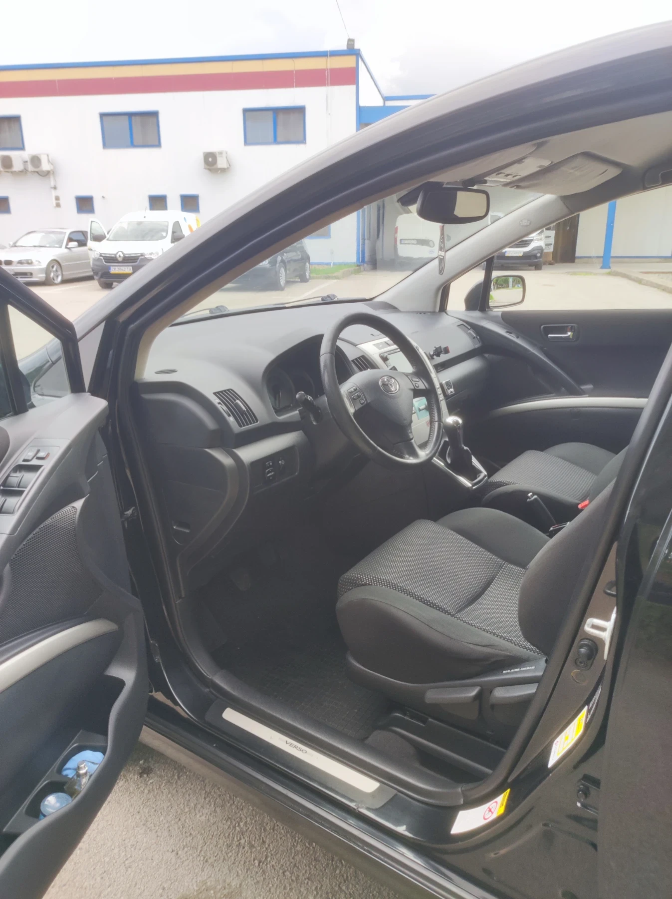 Toyota Corolla verso  - изображение 8