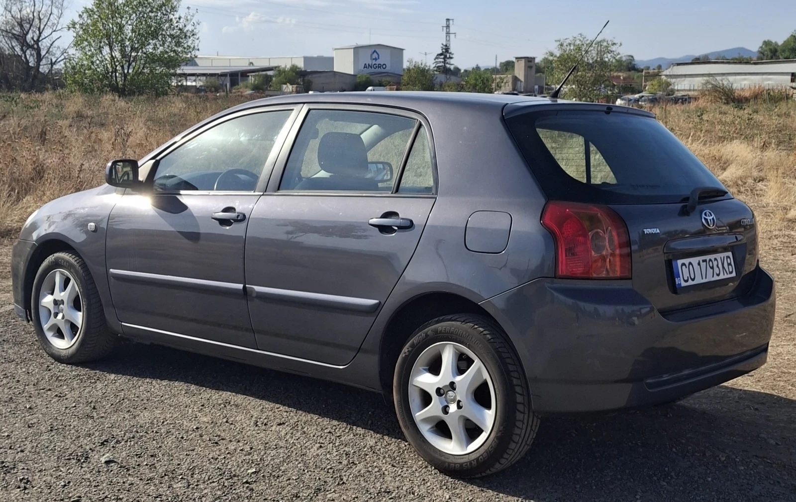 Toyota Corolla  - изображение 2