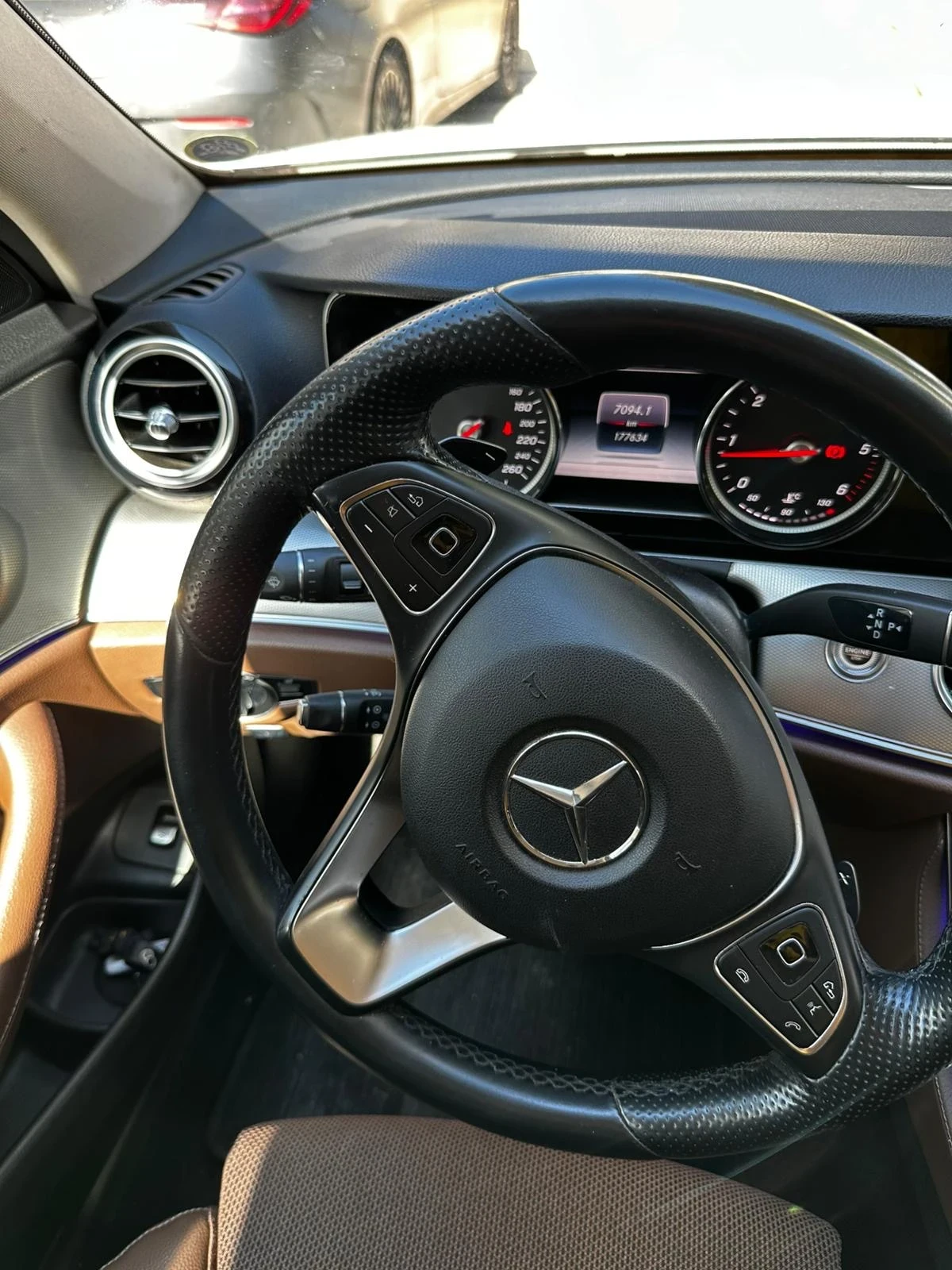 Mercedes-Benz E 220  9G-Tronic | Mobile.bg   14