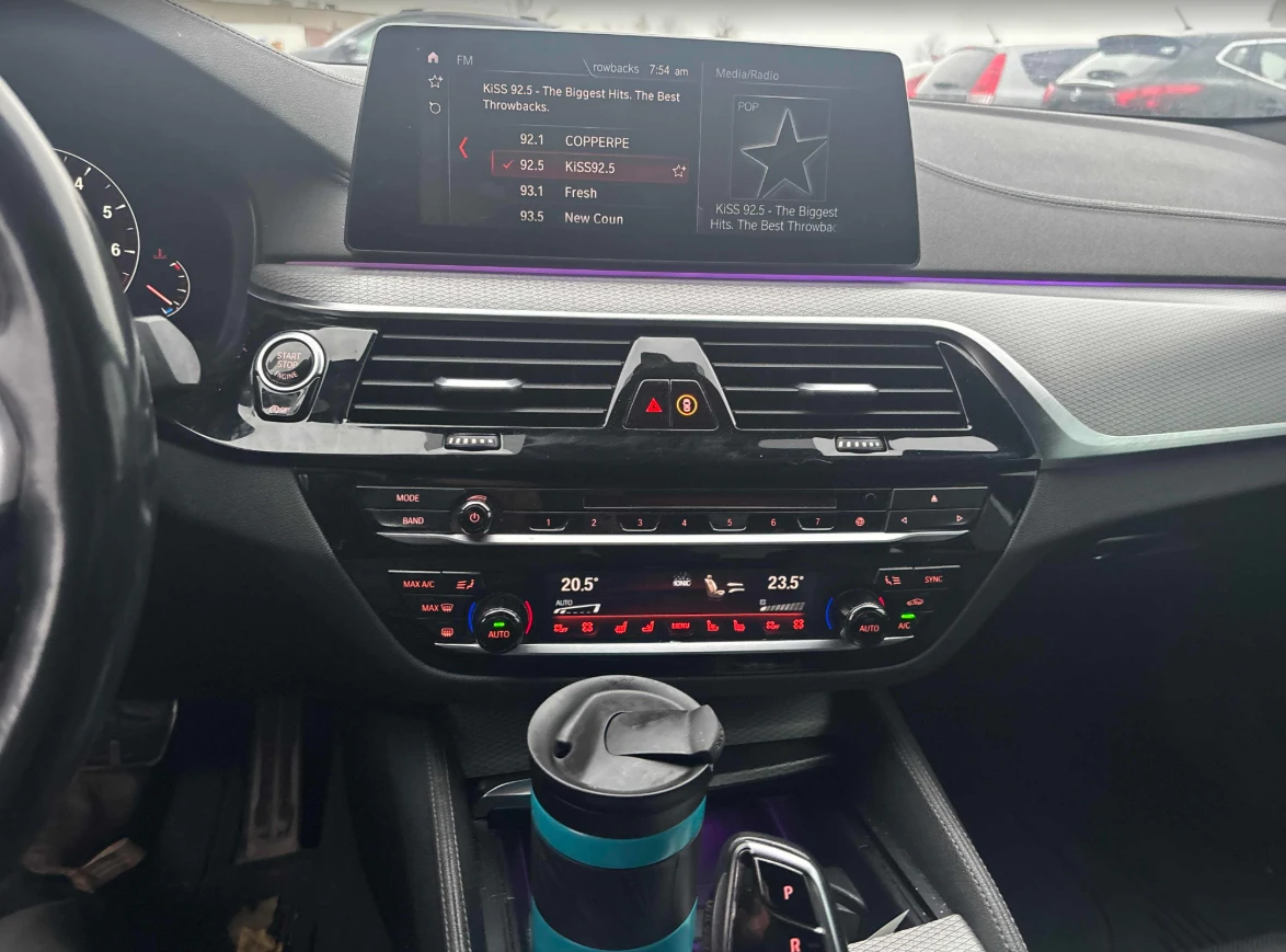 BMW 550 M550i xDrive - изображение 8