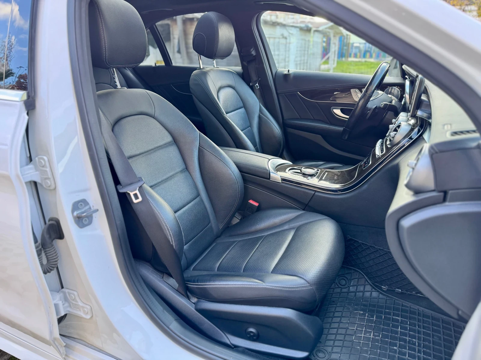 Mercedes-Benz C 300 4Matic AMG Line | Mobile.bg   8