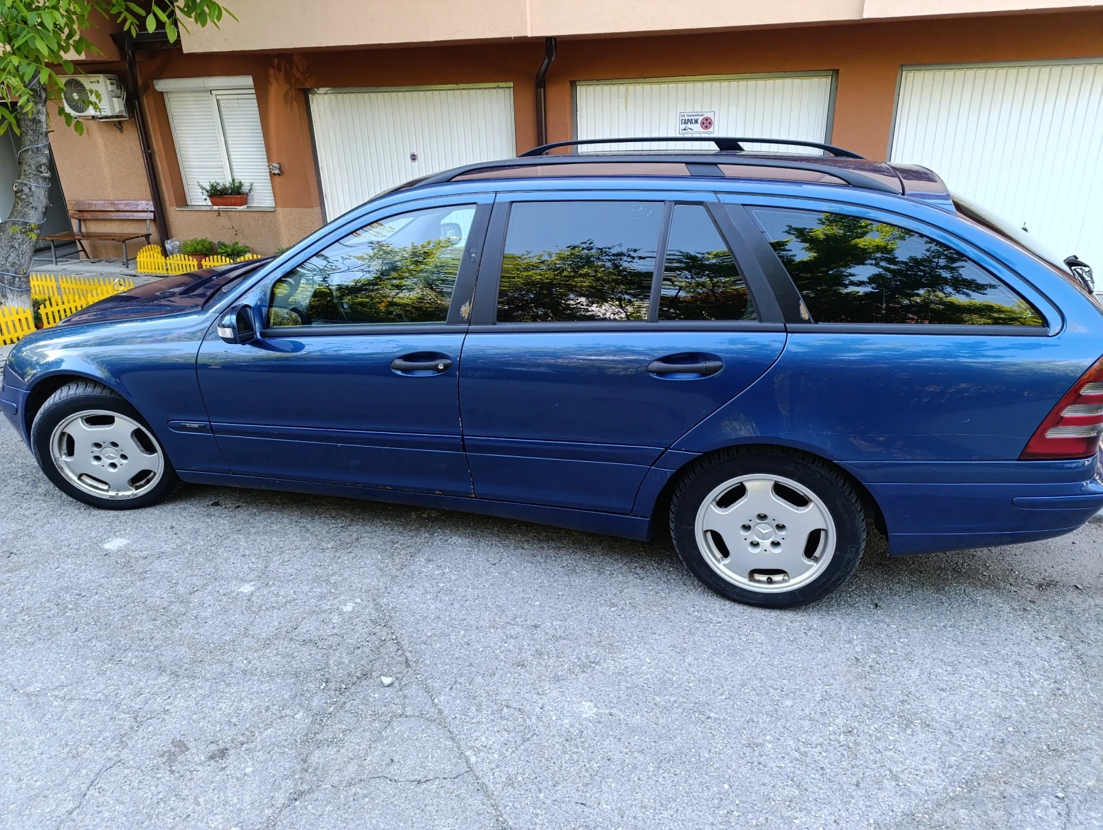 Mercedes-Benz C 220 220 CDI 150k.s., снимка 6 - Автомобили и джипове - 54387329