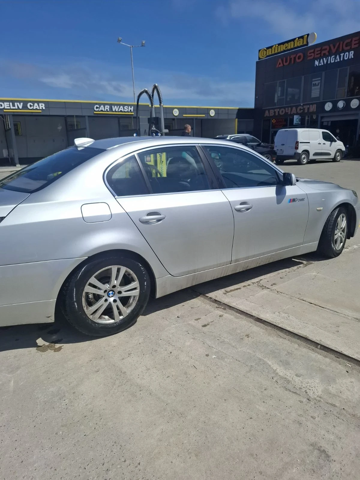 BMW 520 2200, снимка 3 - Автомобили и джипове - 54508632