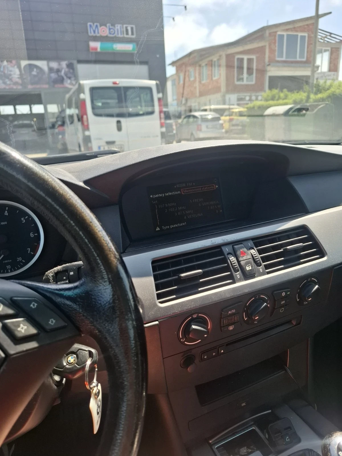 BMW 520 2200, снимка 7 - Автомобили и джипове - 54508632