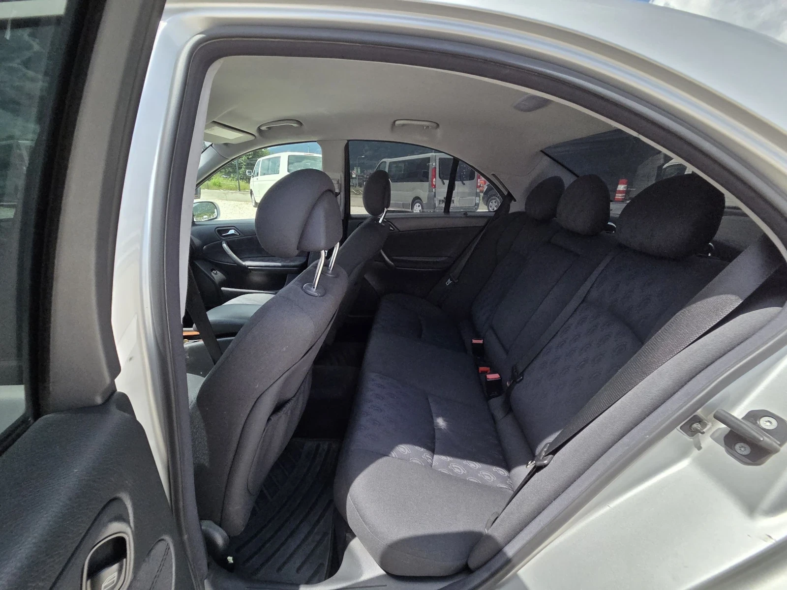 Mercedes-Benz CLC 180 Gaz Top!!!, снимка 9 - Автомобили и джипове - 54762836