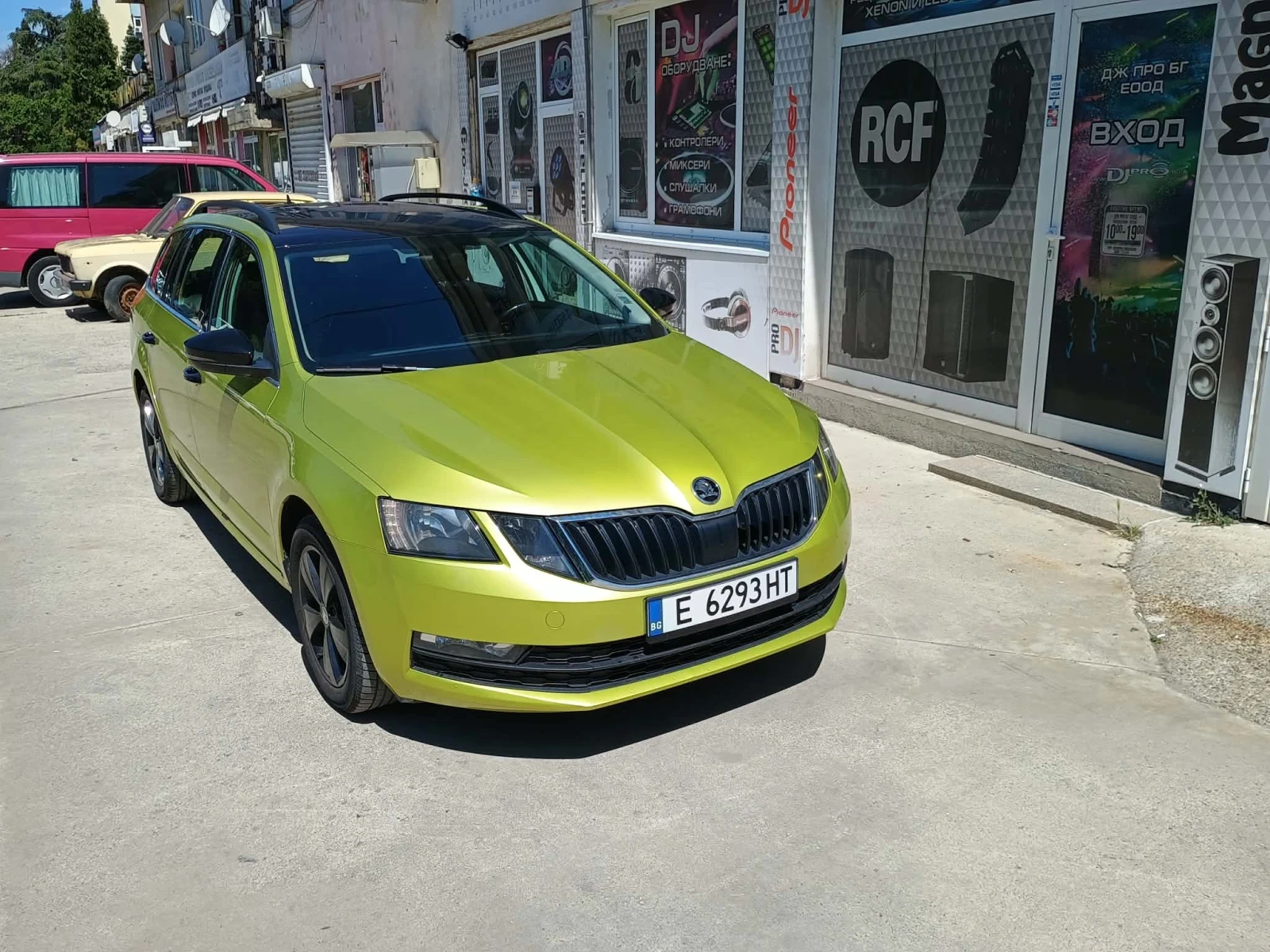 Skoda Octavia, снимка 10 - Автомобили и джипове - 54798828