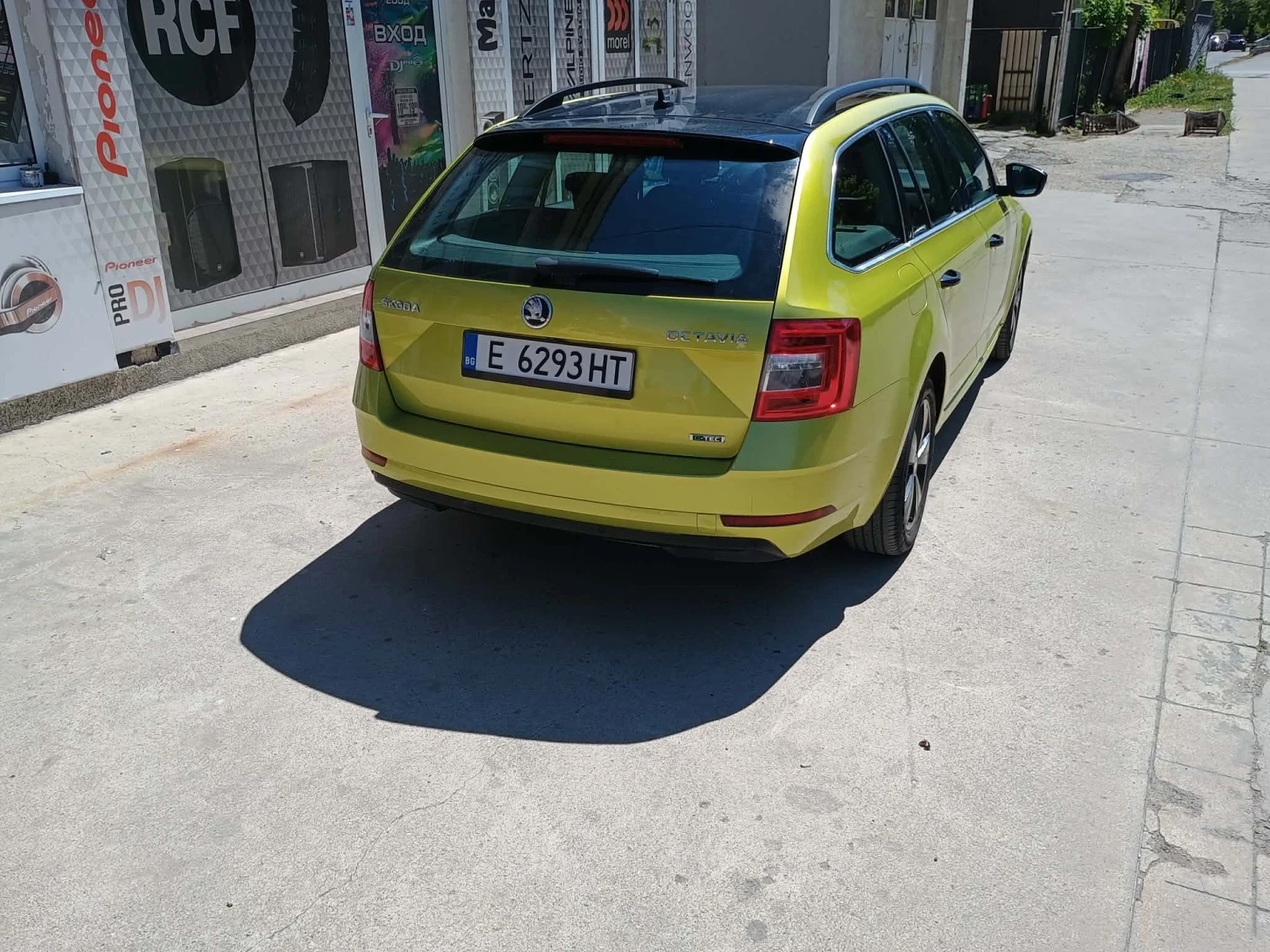 Skoda Octavia, снимка 11 - Автомобили и джипове - 54798828