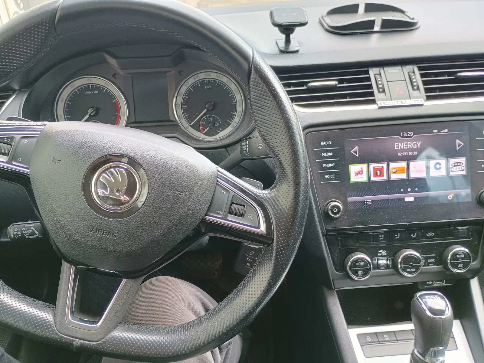 Skoda Octavia, снимка 9 - Автомобили и джипове - 54798828
