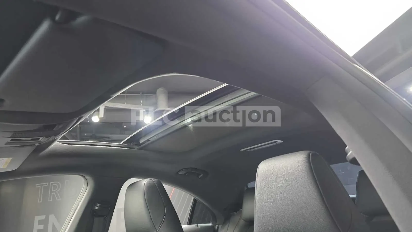 Mercedes-Benz CLA 220 4MATIC AMG LINE !УНИКАТ!FULL!!ПАНОРАМА, снимка 14 - Автомобили и джипове - 55067044