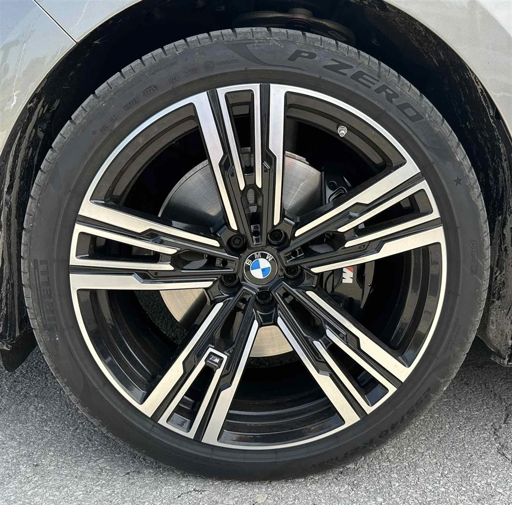 BMW 740 xDrive Sedan, снимка 5 - Автомобили и джипове - 55137253