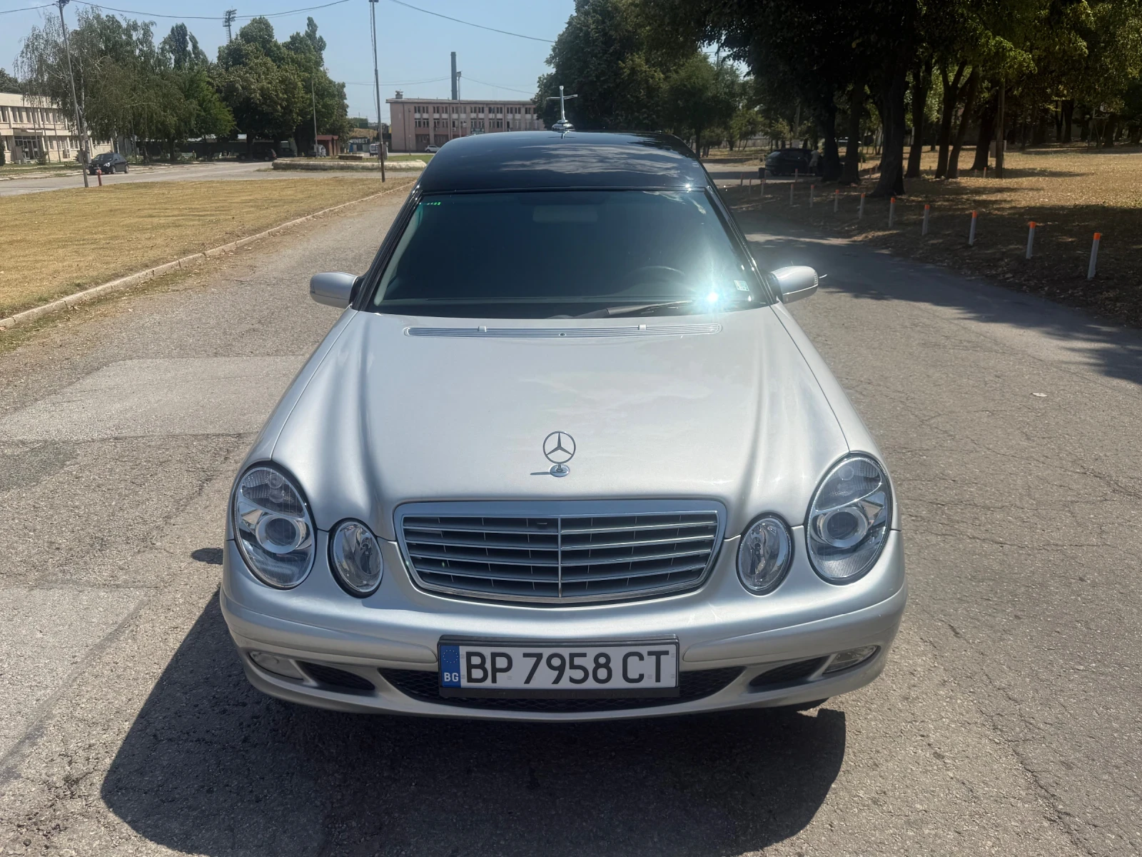 Mercedes-Benz E 270, снимка 6 - Автомобили и джипове - 55645175