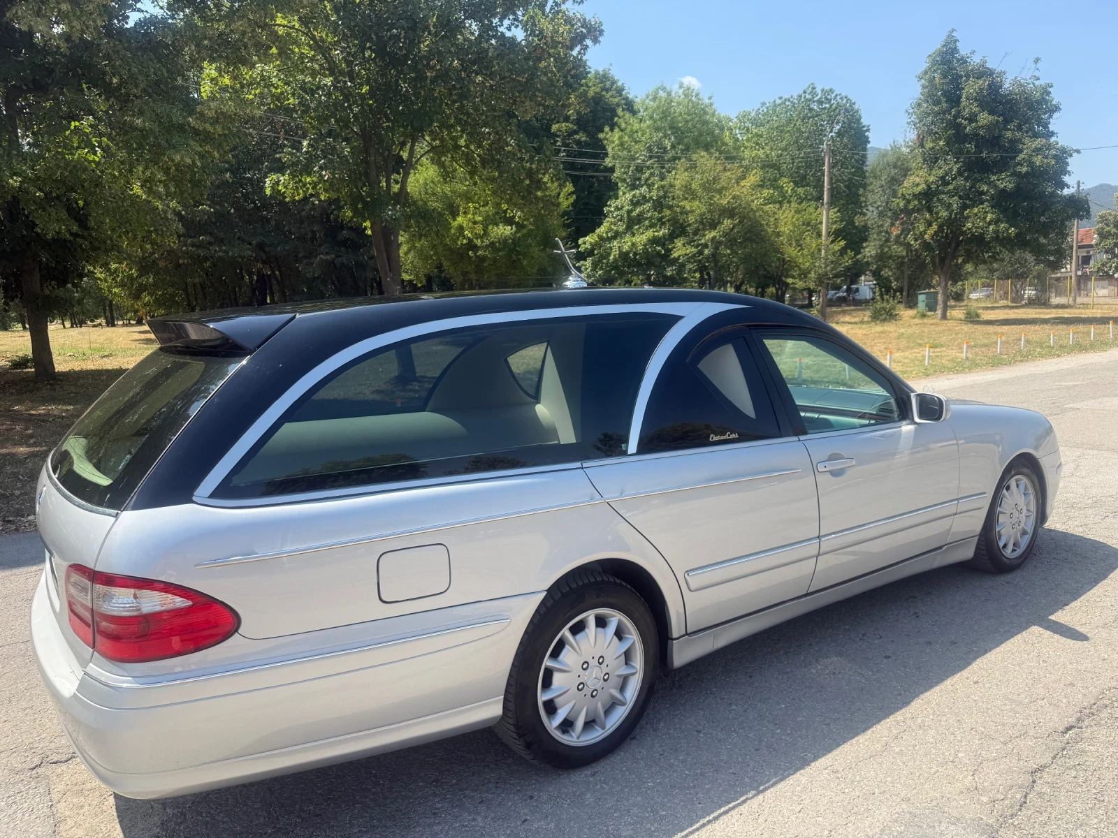 Mercedes-Benz E 270, снимка 2 - Автомобили и джипове - 55645175