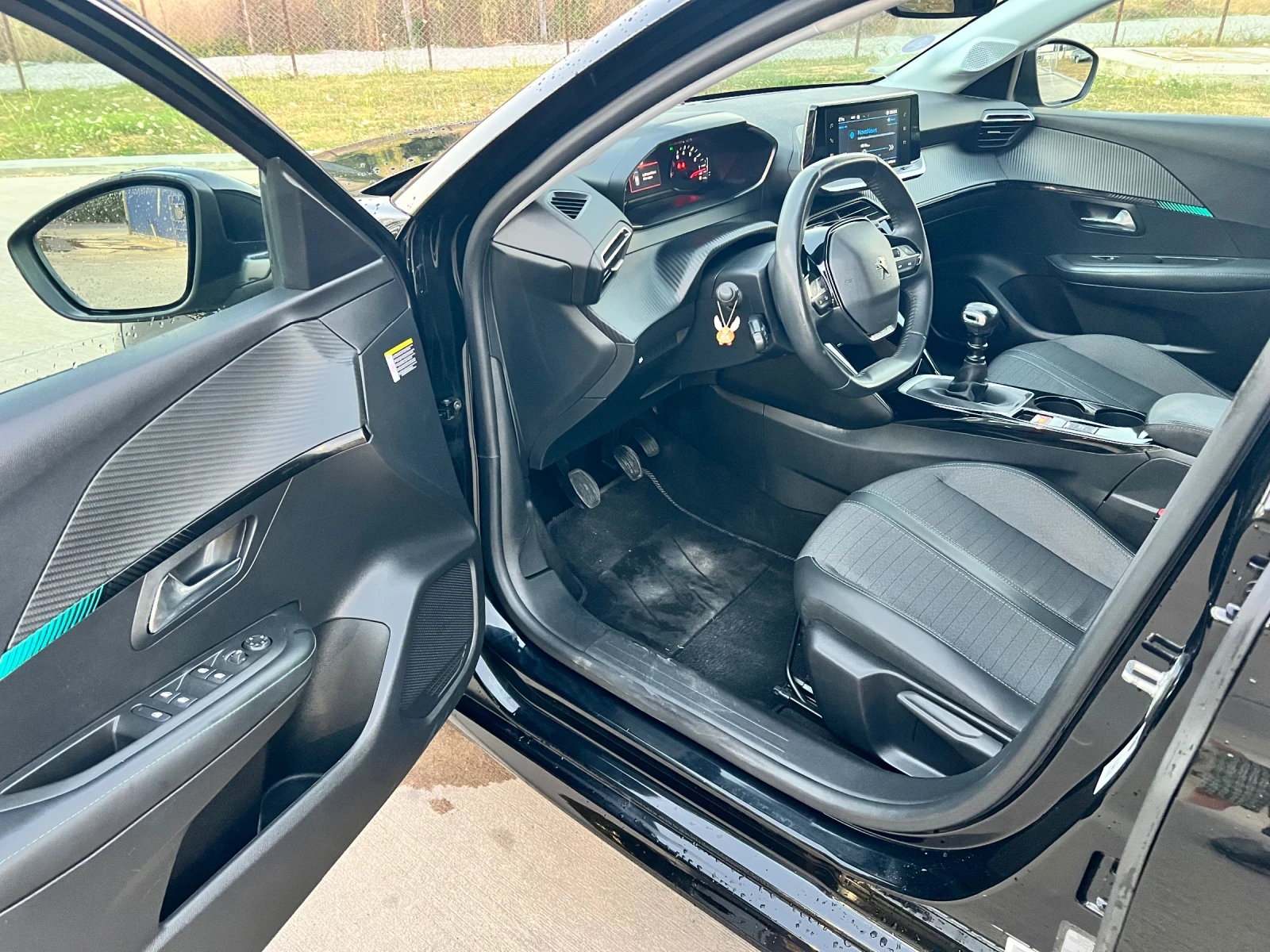 Peugeot 208 1.2 puretech Allure Pack  | Mobile.bg � ����������� 9