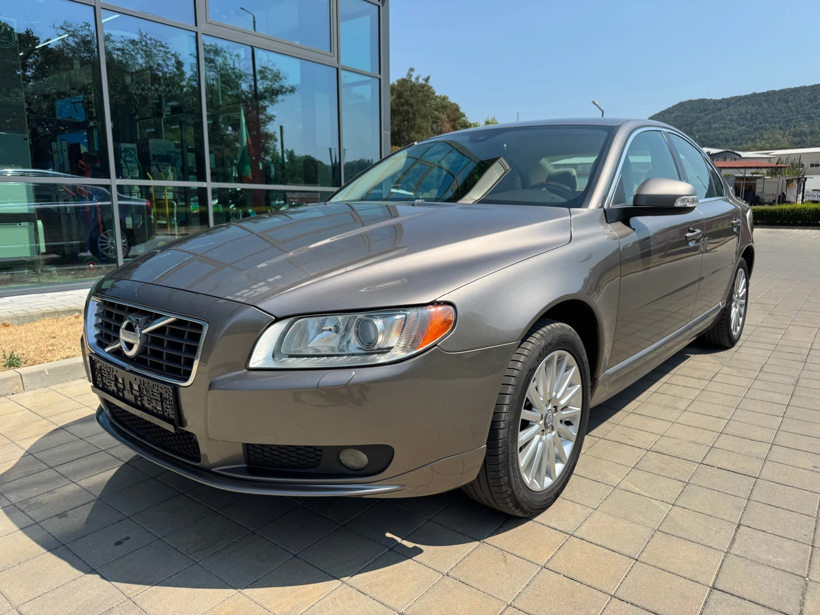 Volvo S80 2.4 D5* Xenon* Leder* Cruise* TOP!* 