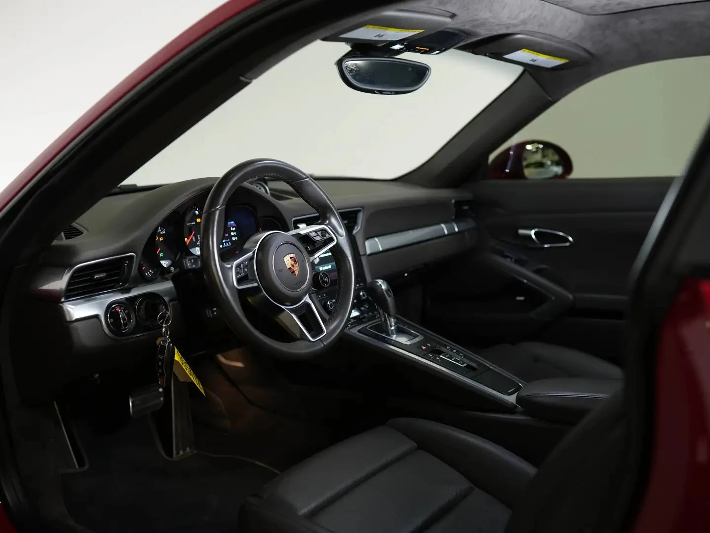 Porsche 911 CARRERA 4 ЦЕНА ДО БЪЛГАРИЯ АВТОКРЕДИТ, снимка 7 - Автомобили и джипове - 55937729