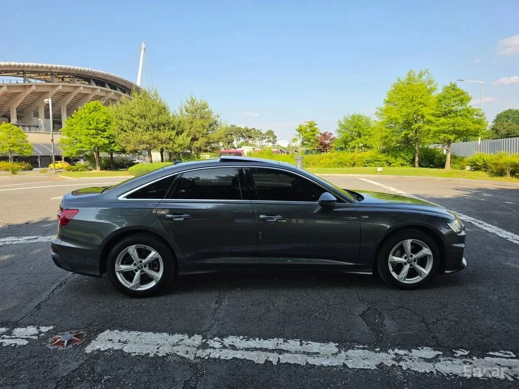 Audi A6 * 45 TFSI Quattro * ШИБИДАХ * ПОДГРЕВ * ОБДУХВАНЕ*, снимка 11 - Автомобили и джипове - 55992455