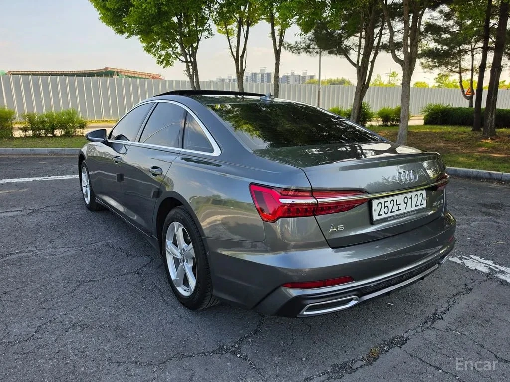 Audi A6 * 45 TFSI Quattro * ШИБИДАХ * ПОДГРЕВ * ОБДУХВАНЕ*, снимка 6 - Автомобили и джипове - 55992455
