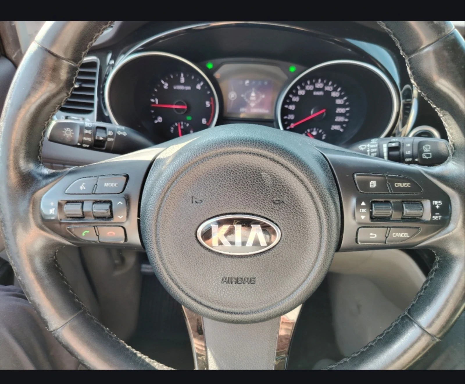 Kia Carnival 2.2d ��������� 6+ 1 | Mobile.bg � ����������� 14