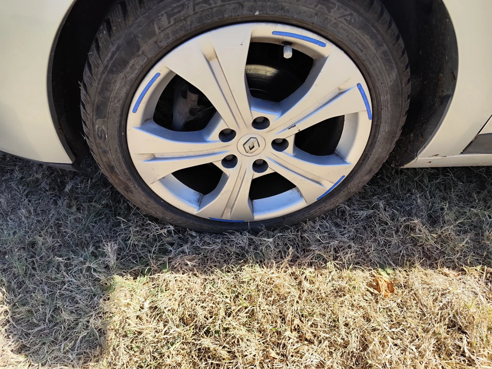 Renault Megane 1.5 dci, снимка 14 - Автомобили и джипове - 56349780
