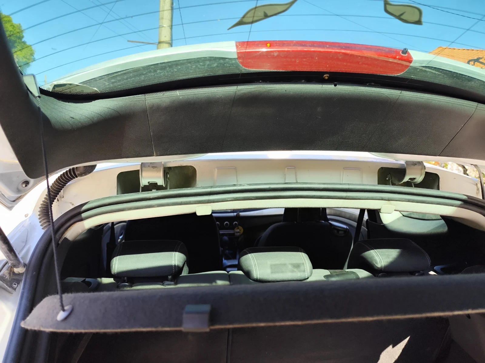 Renault Megane 1.5 dci, снимка 15 - Автомобили и джипове - 56349780