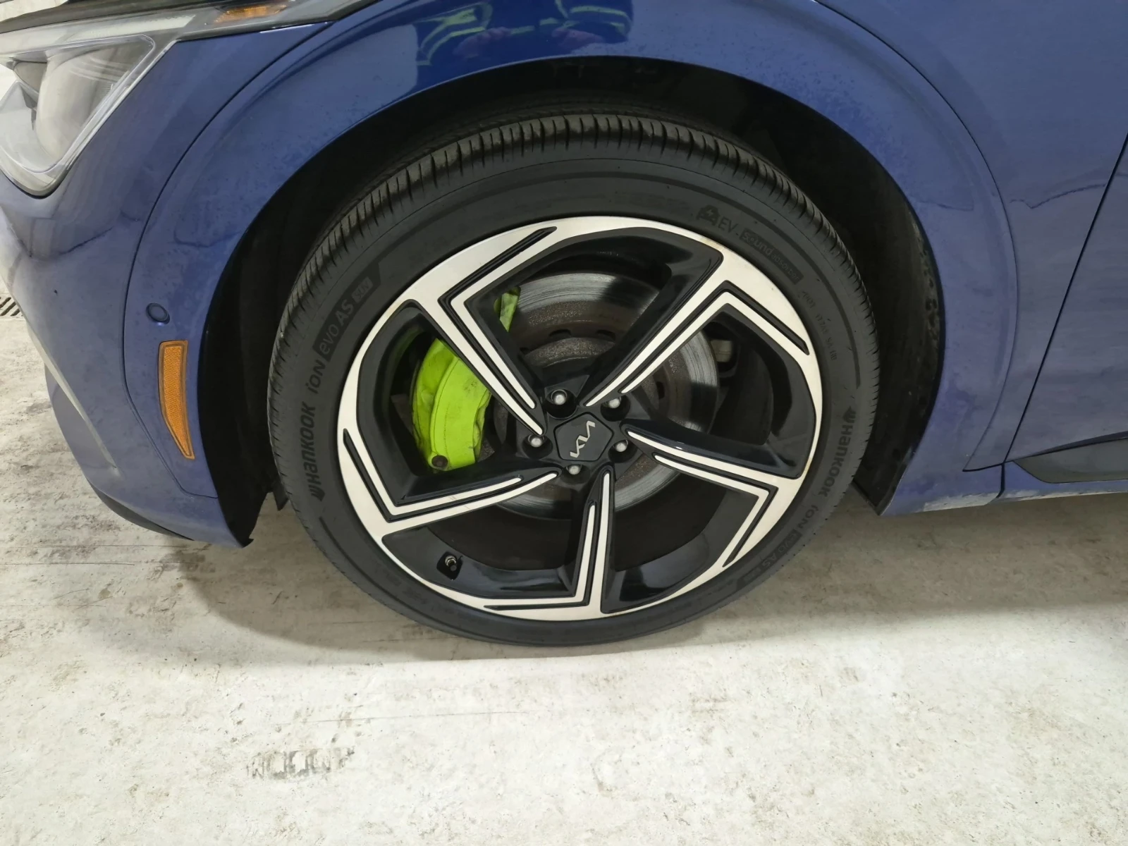 Kia EV6 GT * AWD, снимка 7 - Автомобили и джипове - 56407295