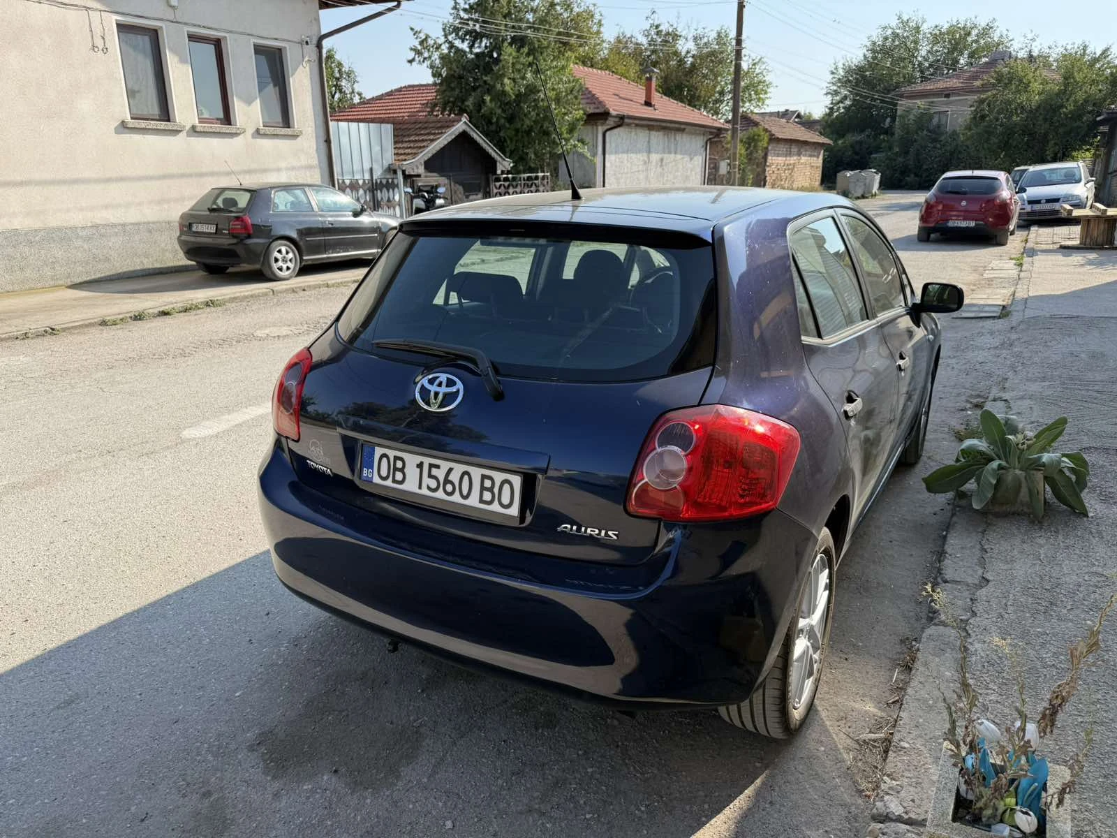 Toyota Auris 1.4 D4D, снимка 4 - Автомобили и джипове - 56527800
