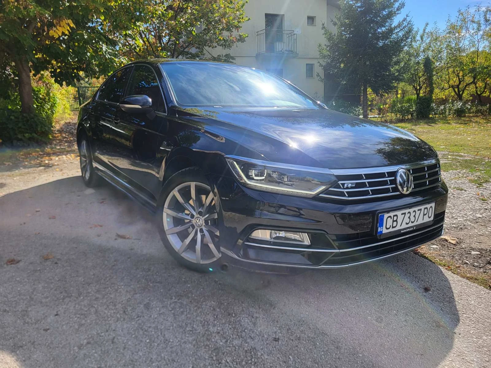 VW Passat R line