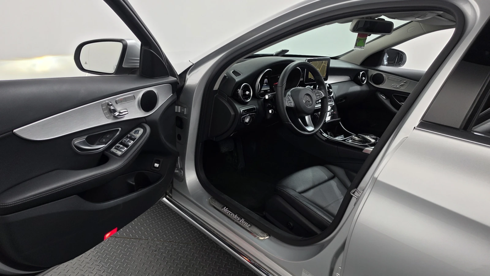 Mercedes-Benz C 200 BLIND SPOT HUD ��� ������ ����* encareu.com | Mobile.bg � ����������� 10