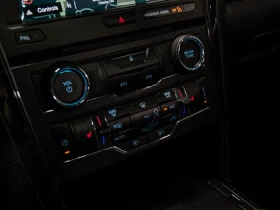 Ford Explorer * АВТО КРЕДИТ* ЦЕНА ДО БГ * СЕРВИЗНА ИСТОРИЯ *  - 33999 лв. / 17383.41 € - 44148897 12