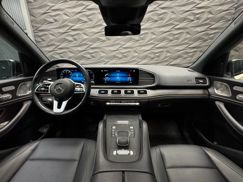 Mercedes-Benz GLE 400 d 4Matic AMG* Camera* 360 Pano, снимка 5 - Автомобили и джипове - 50532515