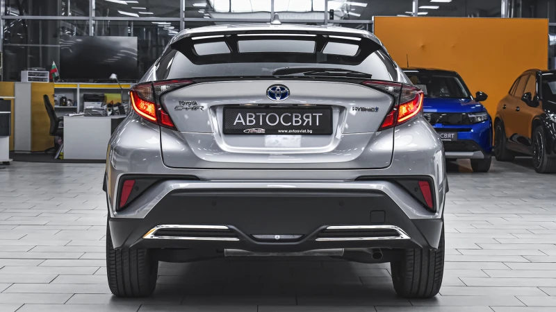 Toyota C-HR 2.0 Hybrid Club Automatic, снимка 3 - Автомобили и джипове - 51264360