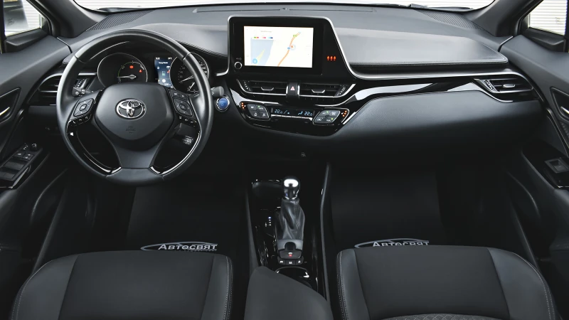 Toyota C-HR 2.0 Hybrid Club Automatic, снимка 12 - Автомобили и джипове - 51264360