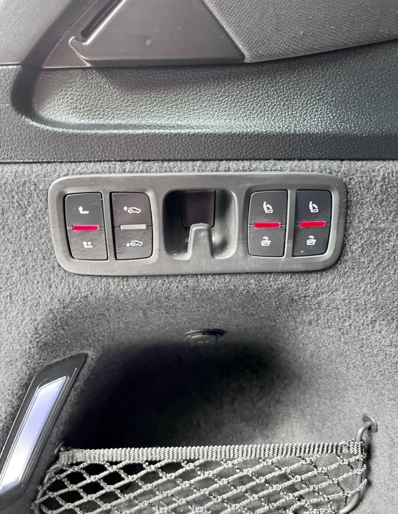 Audi SQ7, снимка 14 - Автомобили и джипове - 51855440