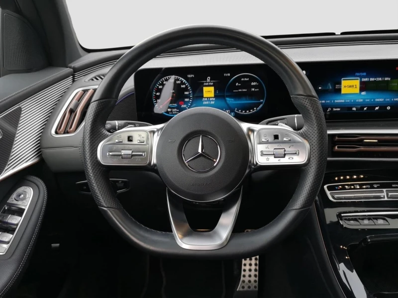Mercedes-Benz EQC 400 4-MATIC AMG 360 KEYLESS , снимка 7 - Автомобили и джипове - 52529821
