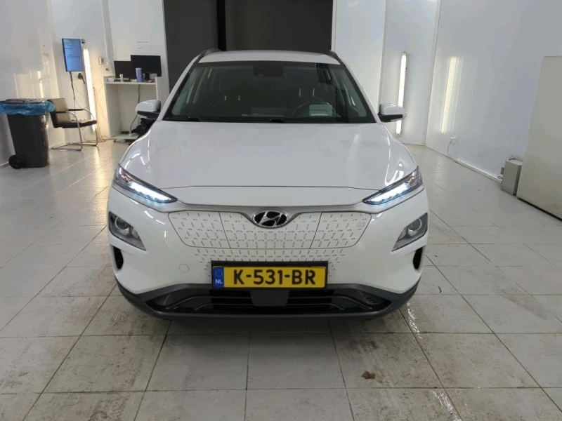 Hyundai Kona 64kw SOH 100% , снимка 4 - Автомобили и джипове - 53275196