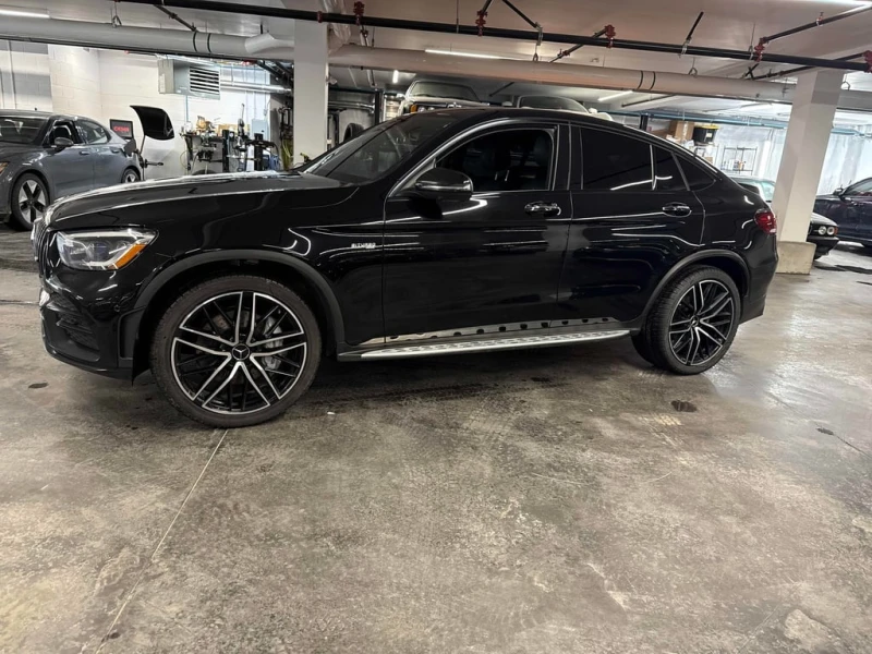 Mercedes-Benz GLC 43 AMG * 4MATIC * 360 * Keyless * Pano * Carfax, снимка 2 - Автомобили и джипове - 53460188