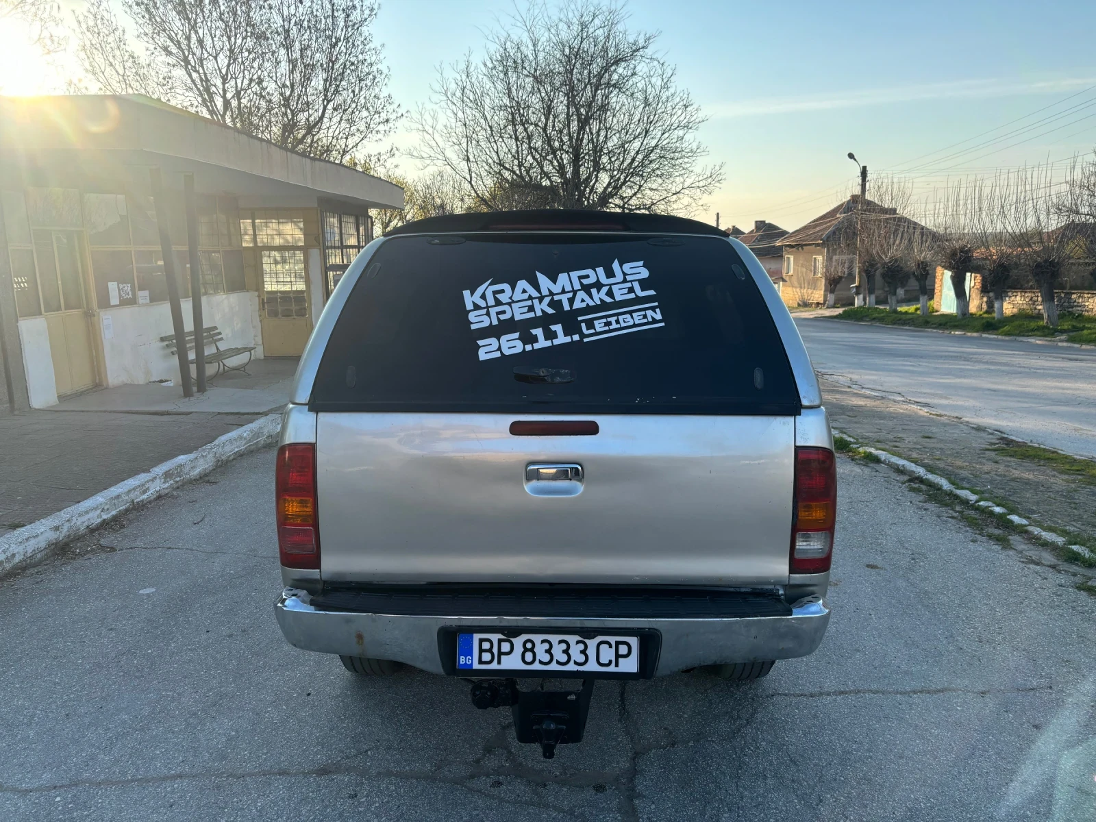 Toyota Hilux 2.5 D4D - изображение 4
