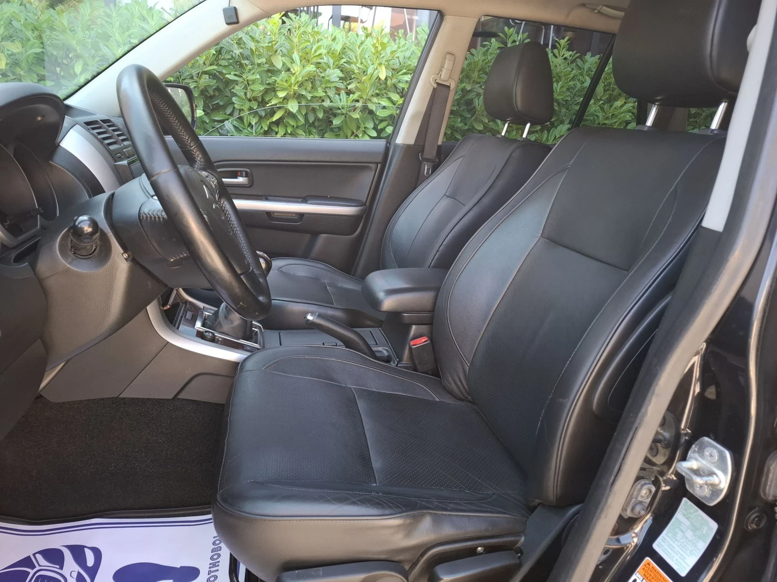 Suzuki Grand vitara 1.9DDIS-129к.с.КОЖА* НАВИ* ШИБЕДАХ* 4Х4* КЛИМАТРОН - изображение 9