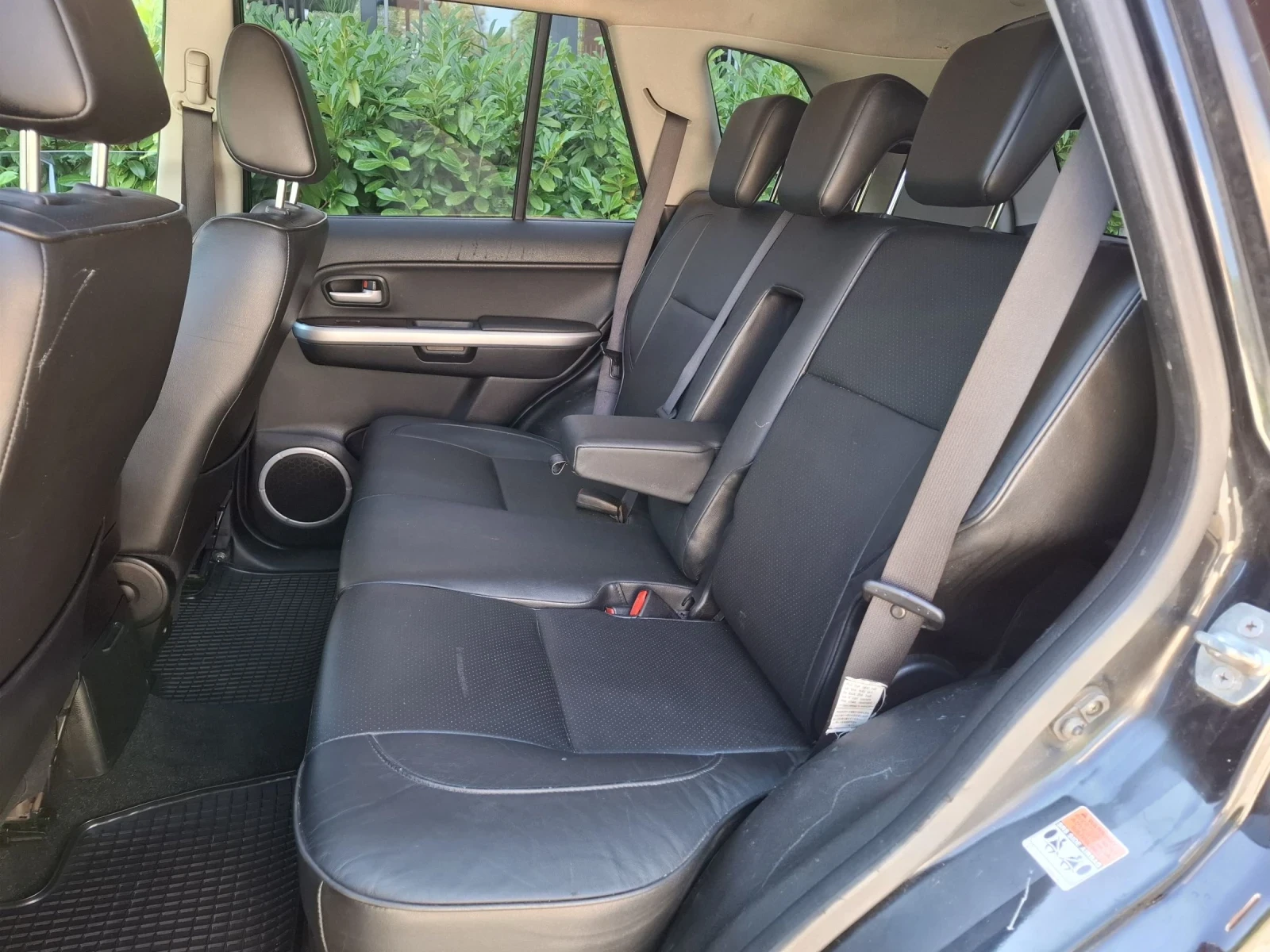 Suzuki Grand vitara 1.9DDIS-129к.с.КОЖА* НАВИ* ШИБЕДАХ* 4Х4* КЛИМАТРОН - изображение 10