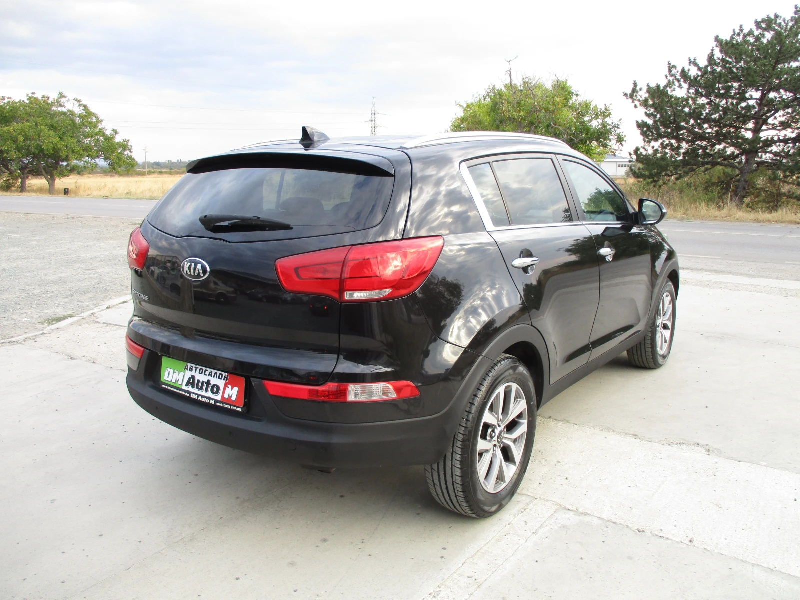Kia Sportage 1.6/ГАЗ-БЕНЗИН/134кс./КАТО НОВА - изображение 4