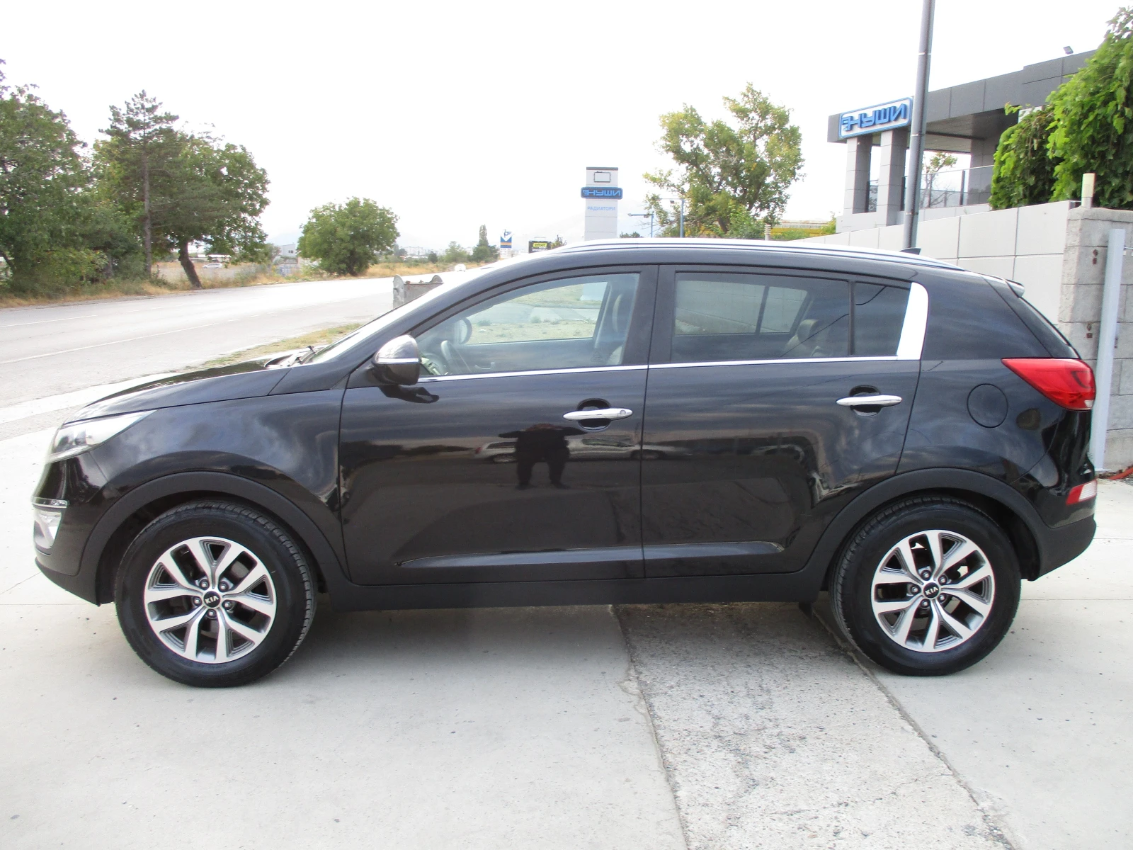 Kia Sportage 1.6/ГАЗ-БЕНЗИН/134кс./КАТО НОВА - изображение 7