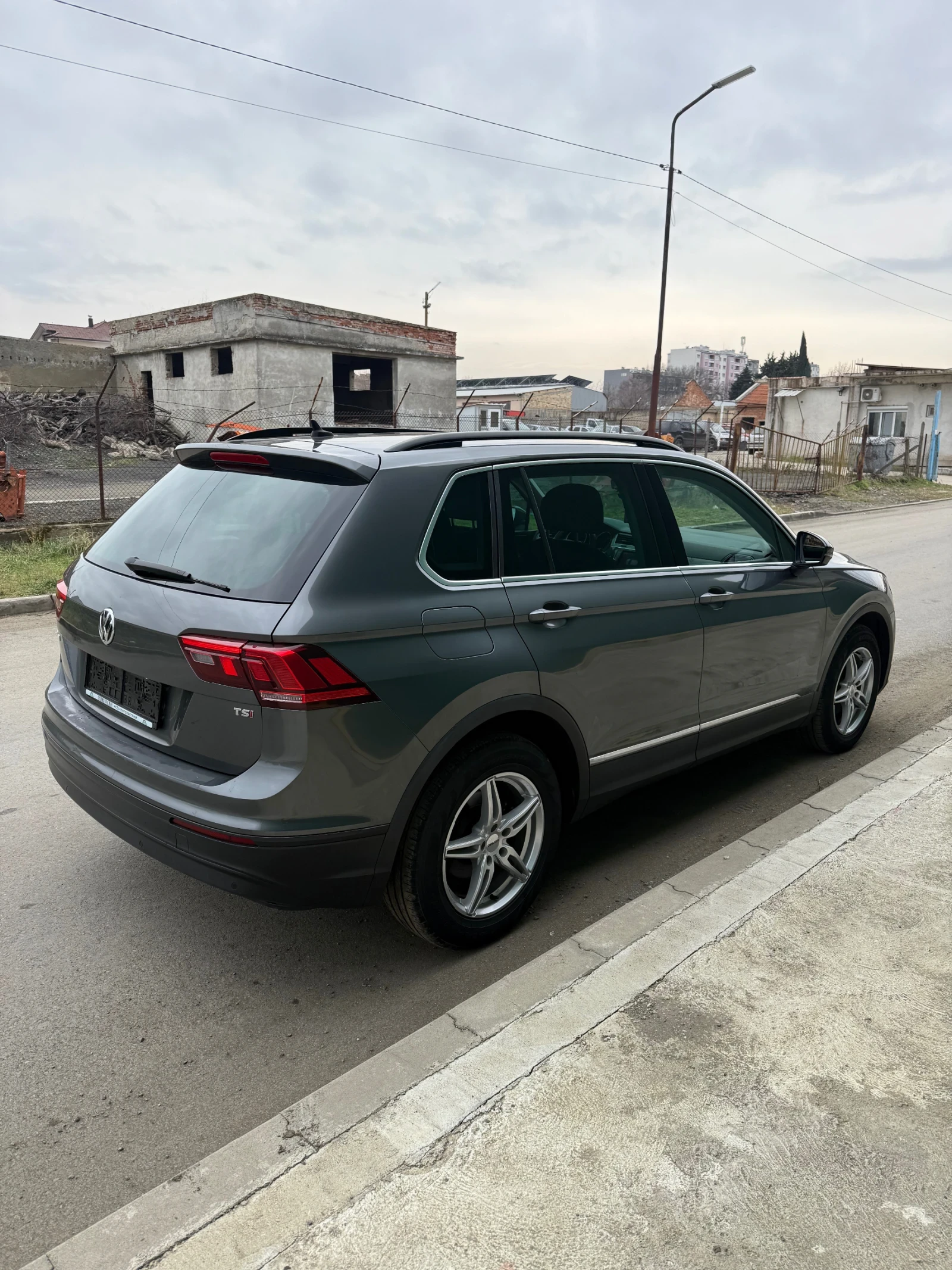 VW Tiguan 1.4 - изображение 3